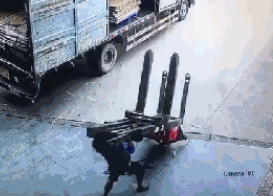 不平整路面對手動搬運(yùn)車的影響