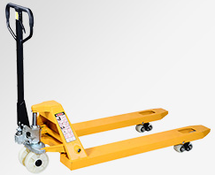 手動(dòng)液壓搬運(yùn)車(chē)電子廠(chǎng)車(chē)間里的得力助手