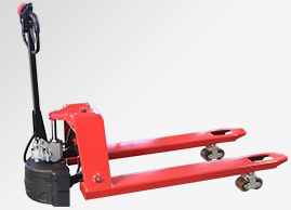 電動搬運車用于貨站搬運貨物提高工作效率